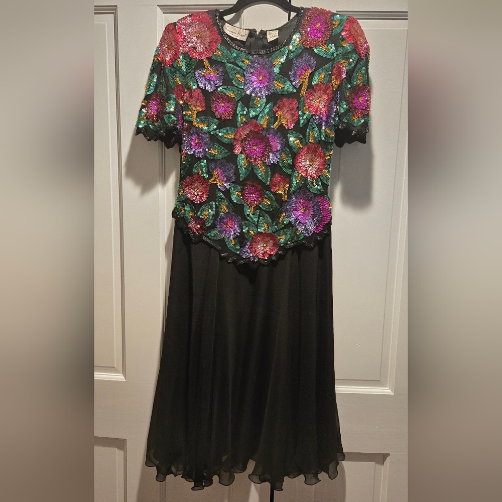 Laurence Kazar silk sequined dress bright floral short sleeve sz M
